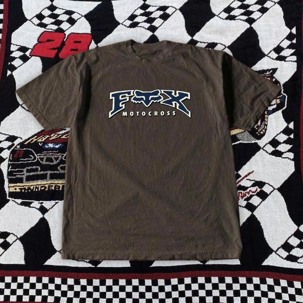 Brown Fox Racing Graphic T-Shirt